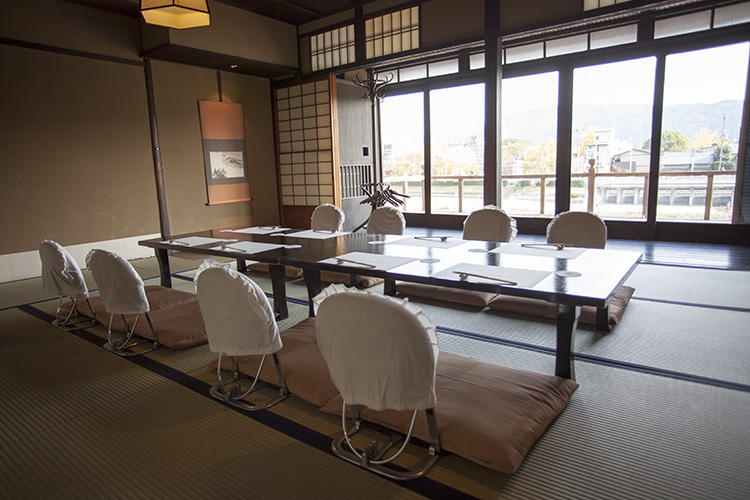 Room 2(豆屋)